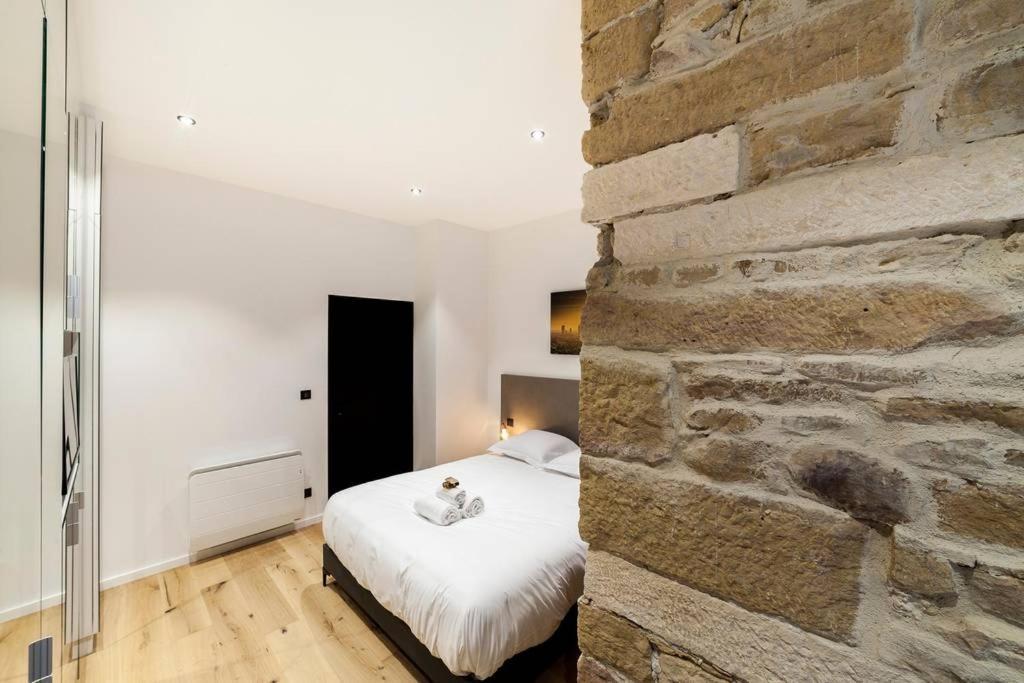 Pur Bonheur De - Clim Et Balneo Ail Apartment Lyon
