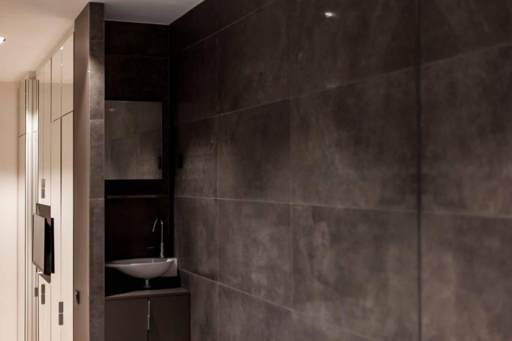 Pur Bonheur De - Clim Et Balneo Ail Apartment